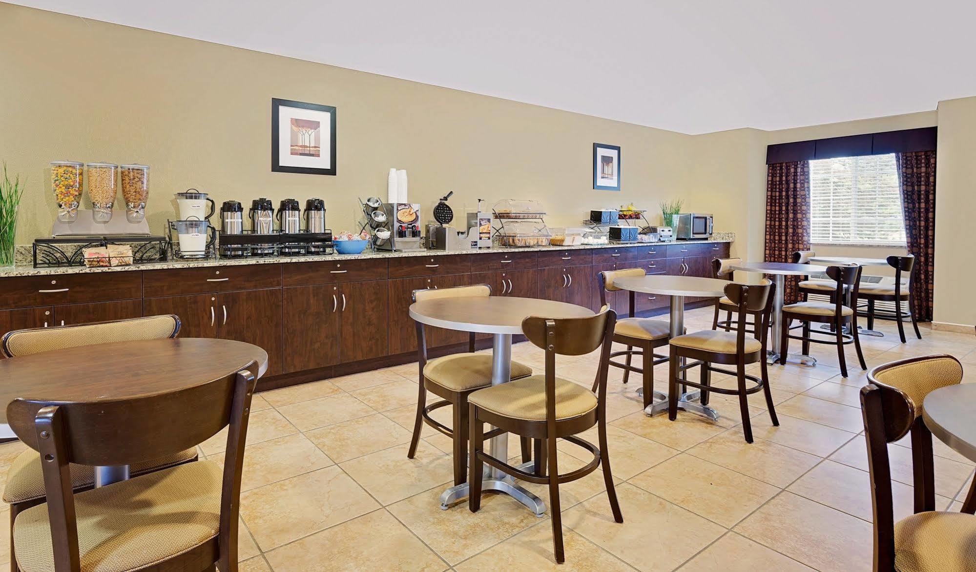 Hotel Microtel & Suites-sayre, Pa